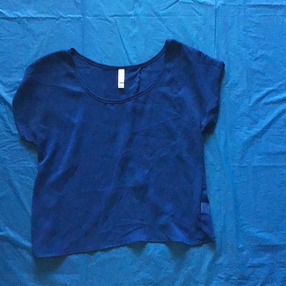 Blue chiffon flowy top
